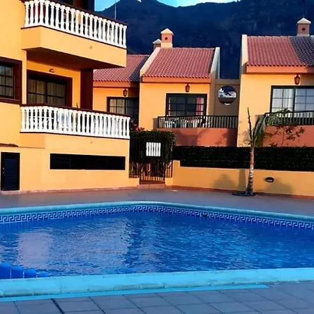 Apartment Lona, El Cieno Mit Pool Direkt Am