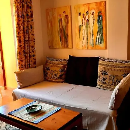 Apartment Lona, El Cieno Mit Pool Direkt Am Valle Gran Rey